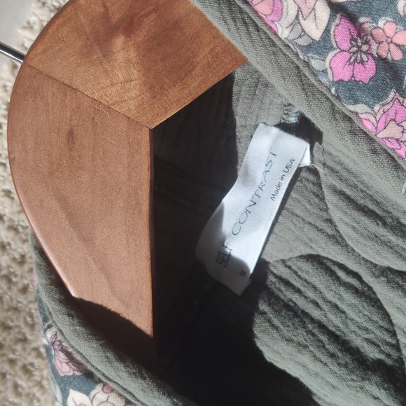 Self Contrast Lacey Quilted Vest - M - Picture 9 of 10